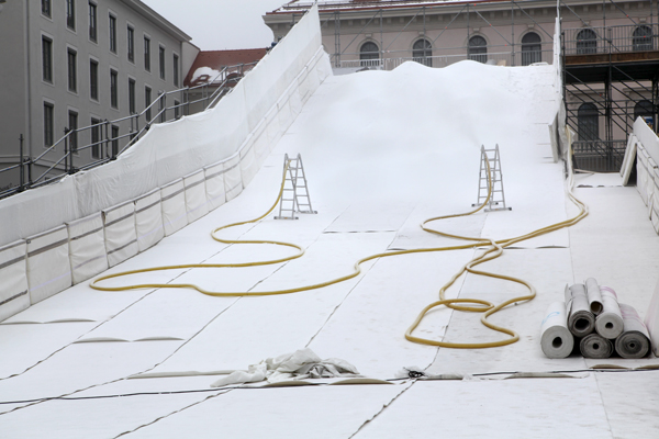 Seventy Seconds [5/52]