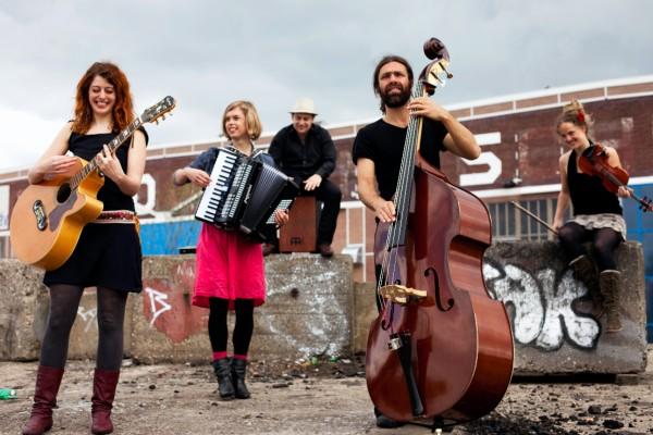  Amarins & Le gatte negre